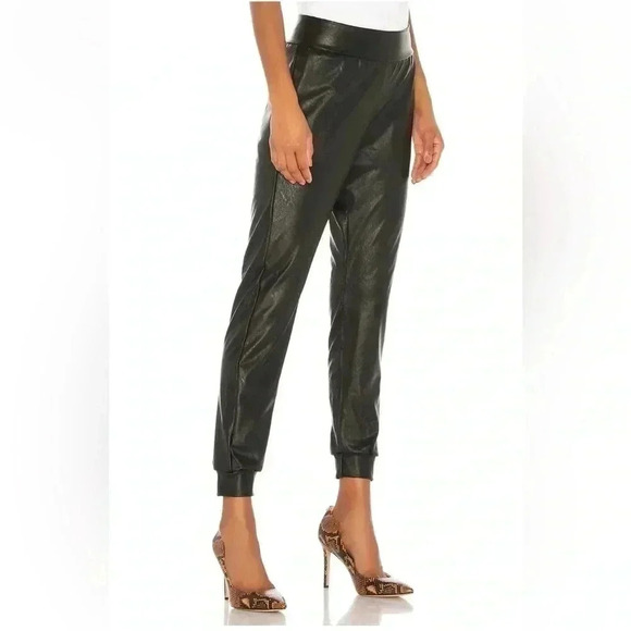 Commando  faux leather jogger in black S - Picture 2 of 11